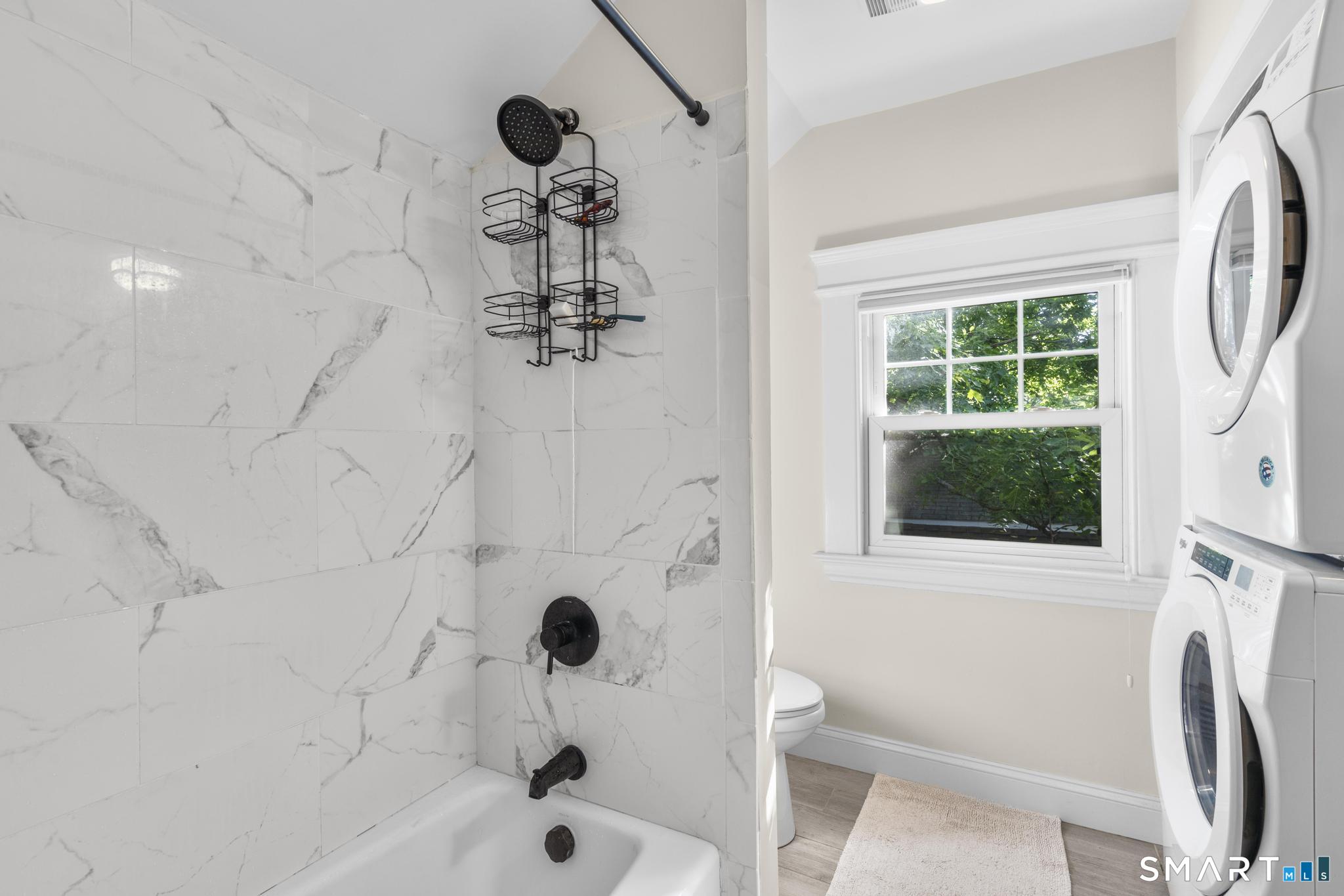 20 Bradley Avenue Branford CT 06405