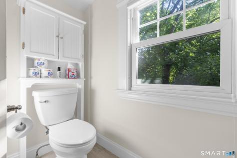 20 Bradley Avenue Branford CT 06405