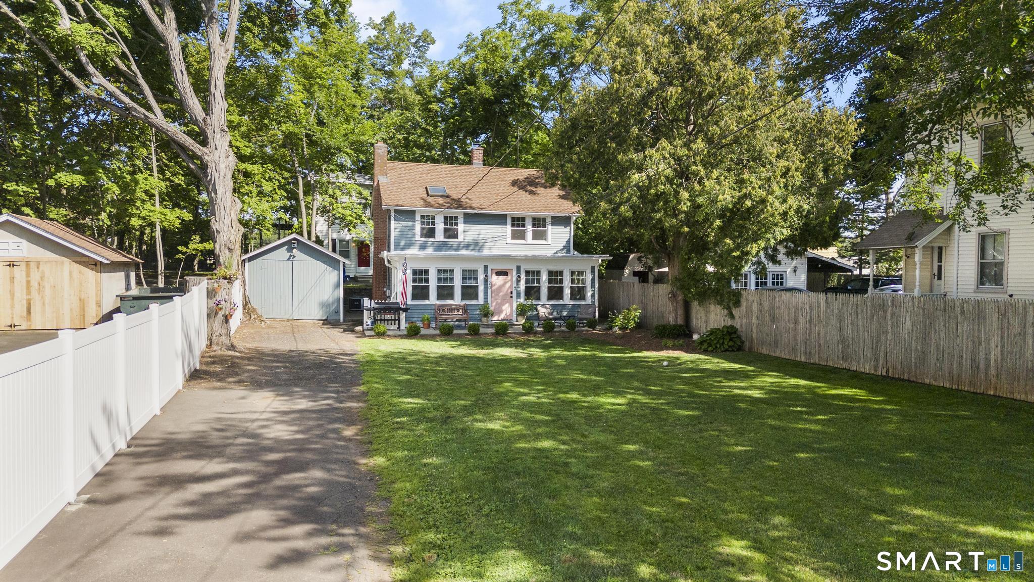 20 Bradley Avenue Branford CT 06405