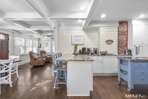 20 Bradley Avenue Branford CT 06405
