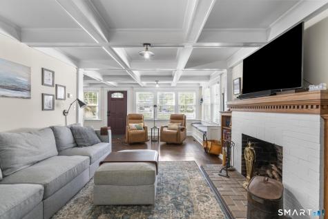 20 Bradley Avenue Branford CT 06405