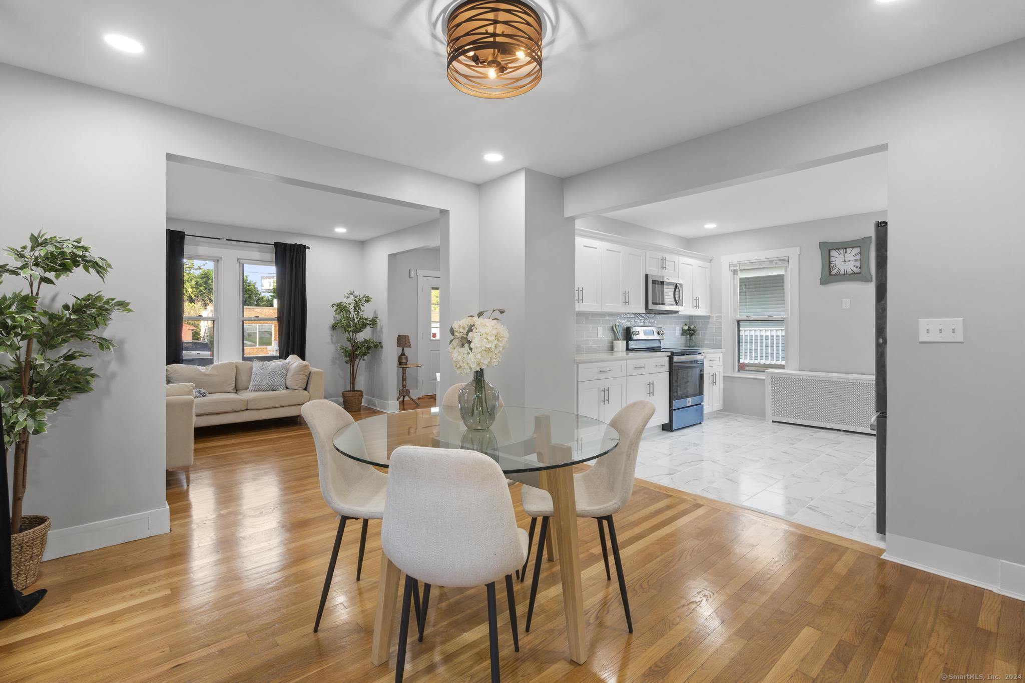 672 First Avenue West Haven CT 06516