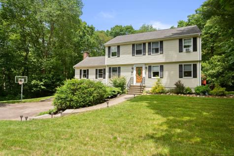52 Thornridge Drive Colchester CT 06415