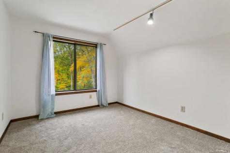 22 Ledgewood Road Redding CT 06896