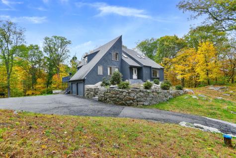 22 Ledgewood Road Redding CT 06896