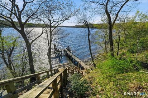 77 Joshua Lane Lyme CT 06371