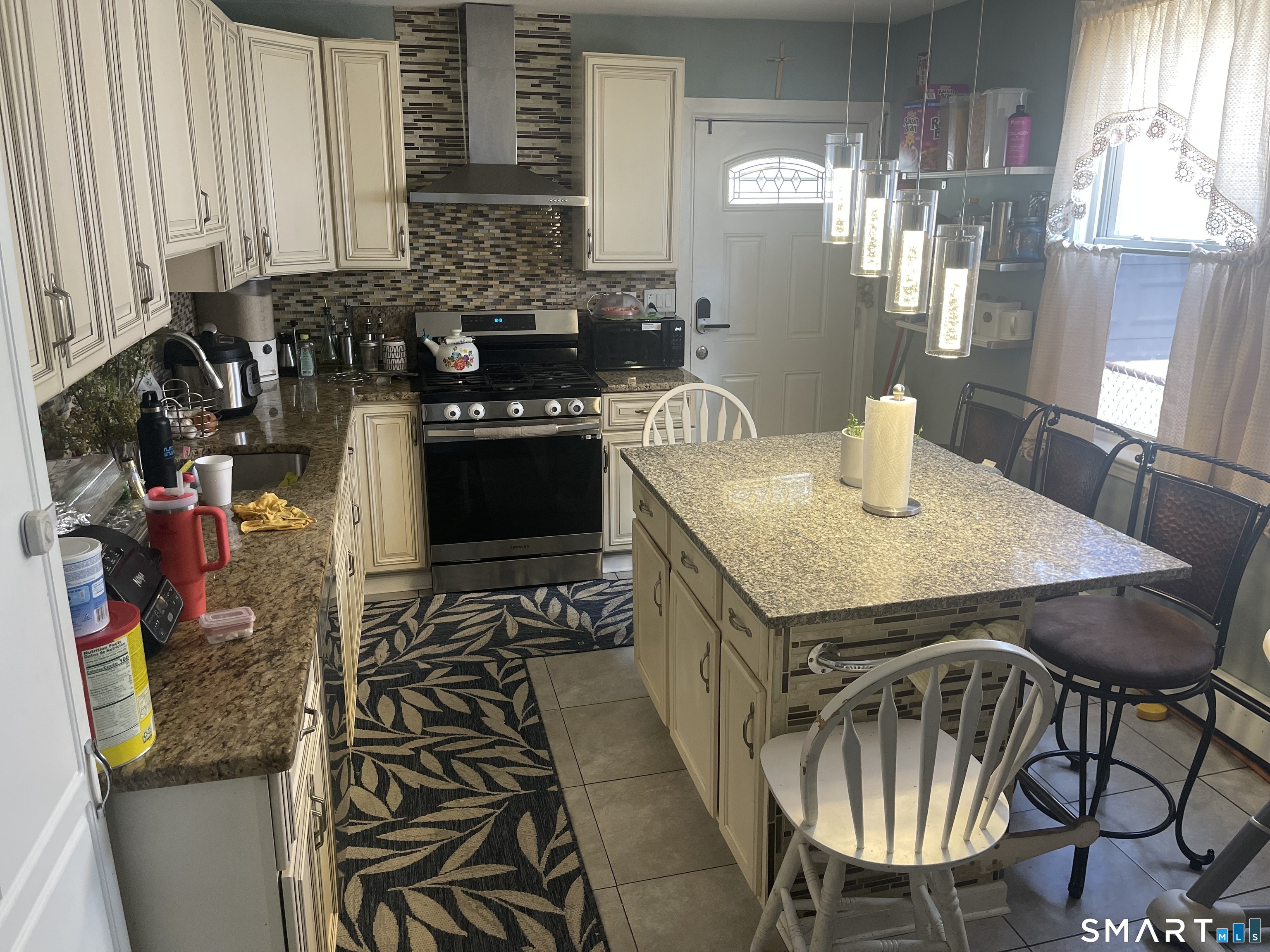 232 Hillside Avenue Waterbury CT 06710