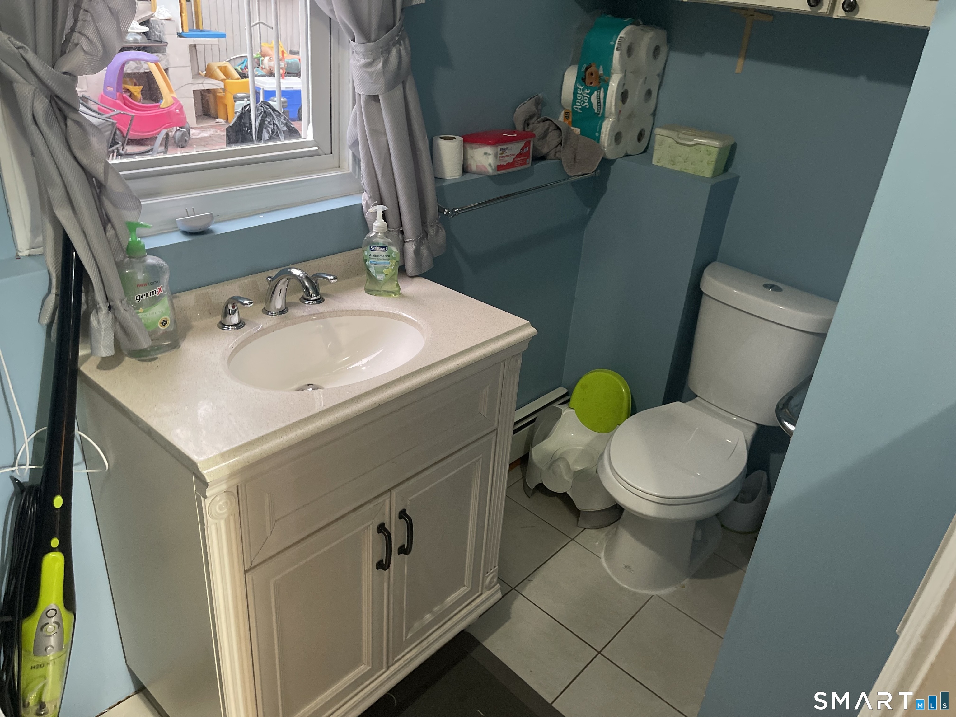 232 Hillside Avenue Waterbury CT 06710