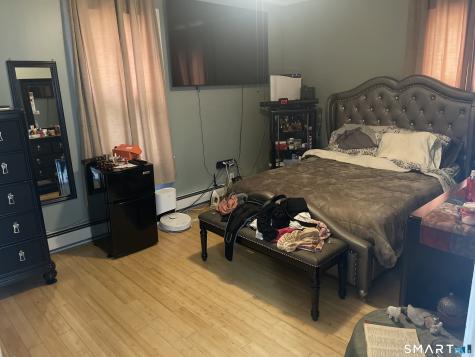 232 Hillside Avenue Waterbury CT 06710