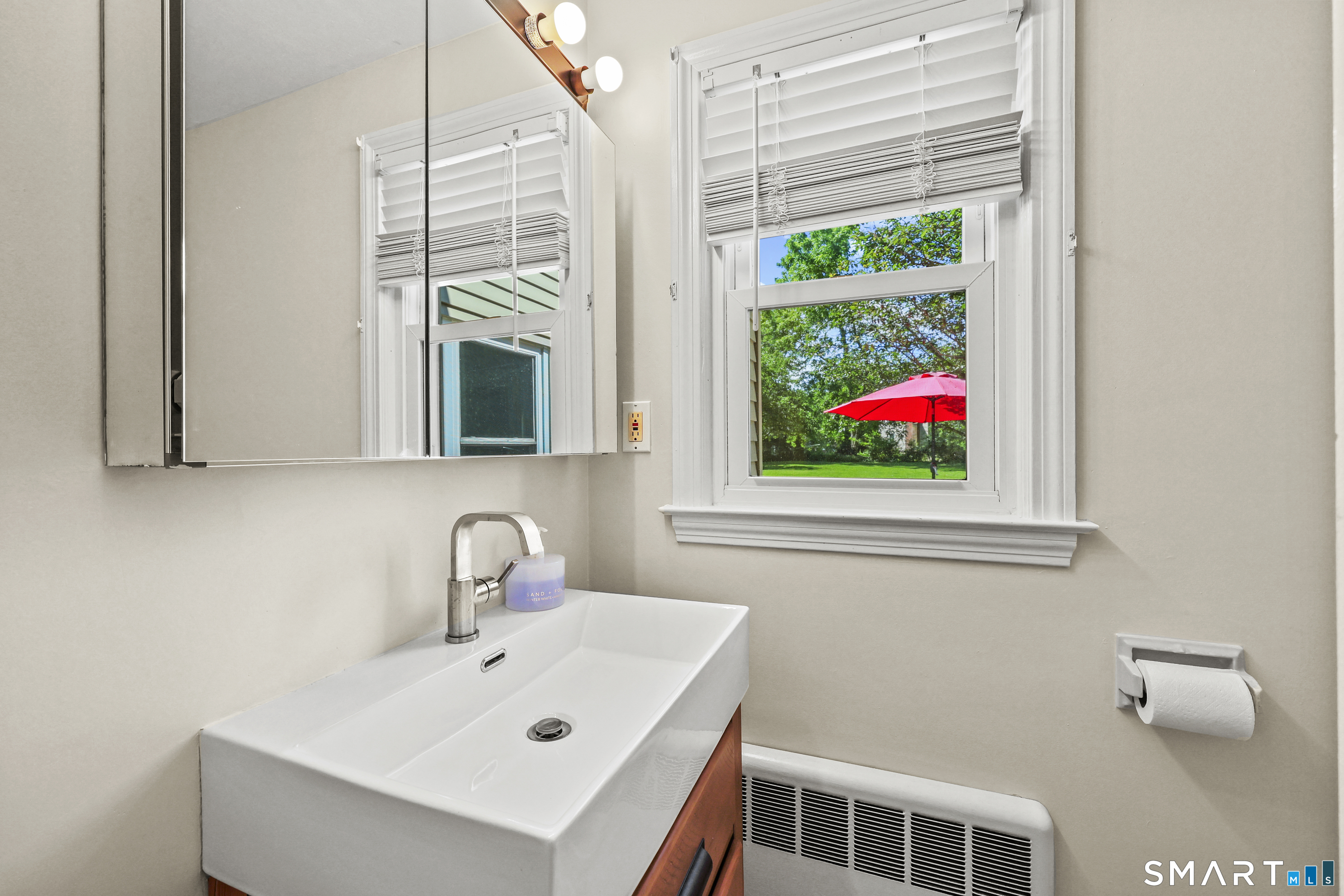 73 Longlane Road West Hartford CT 06117