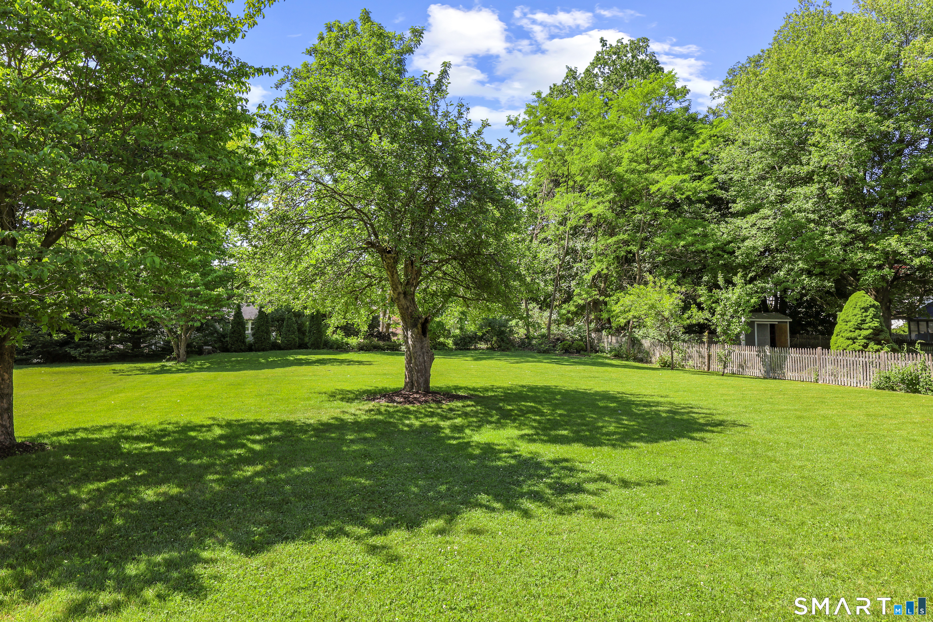 73 Longlane Road West Hartford CT 06117