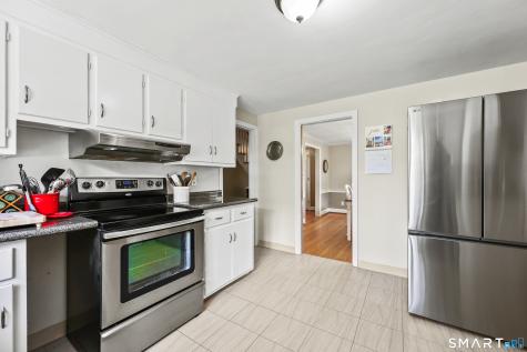 73 Longlane Road West Hartford CT 06117