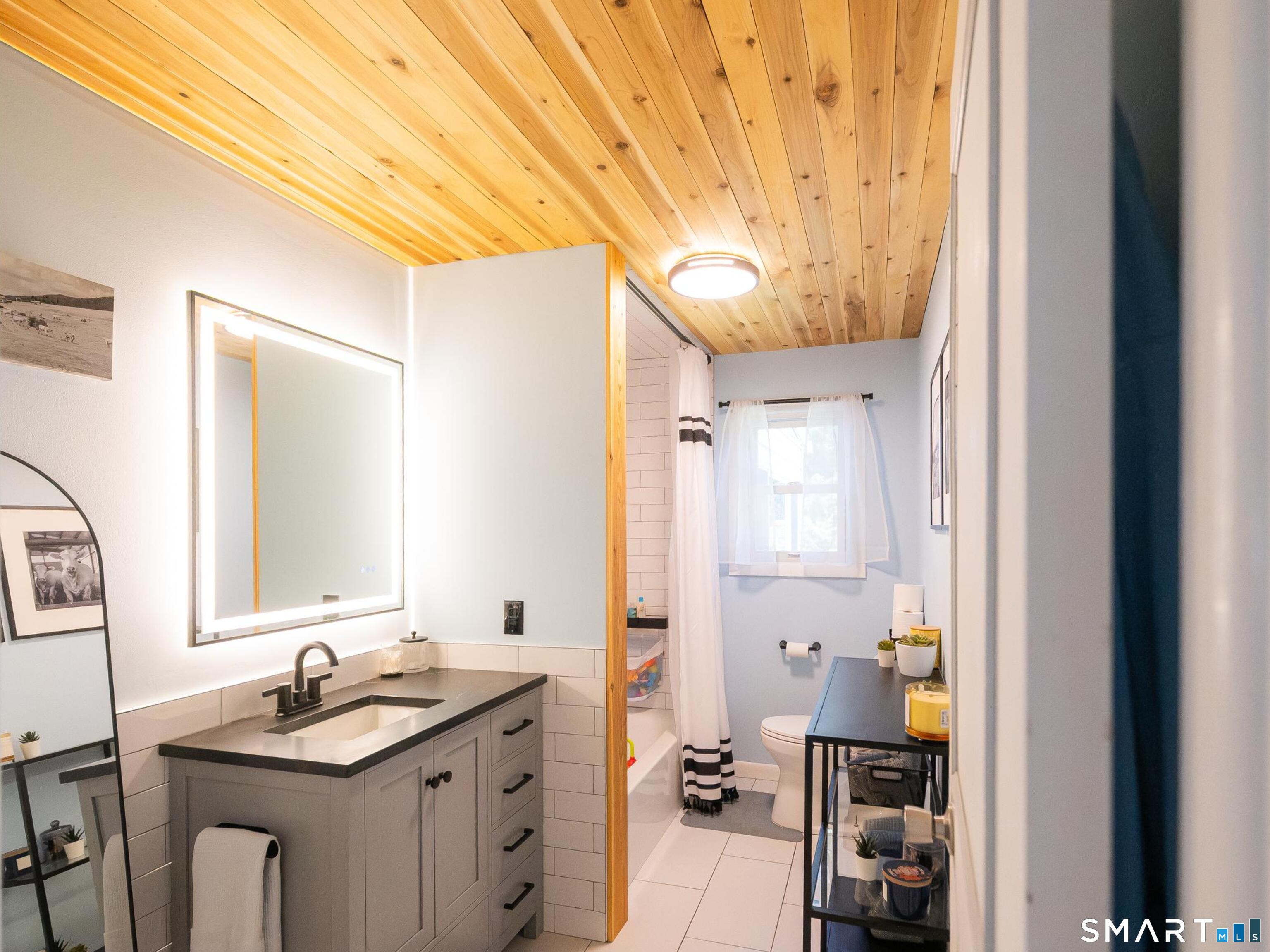 332 Williamson Circle Watertown CT 06779