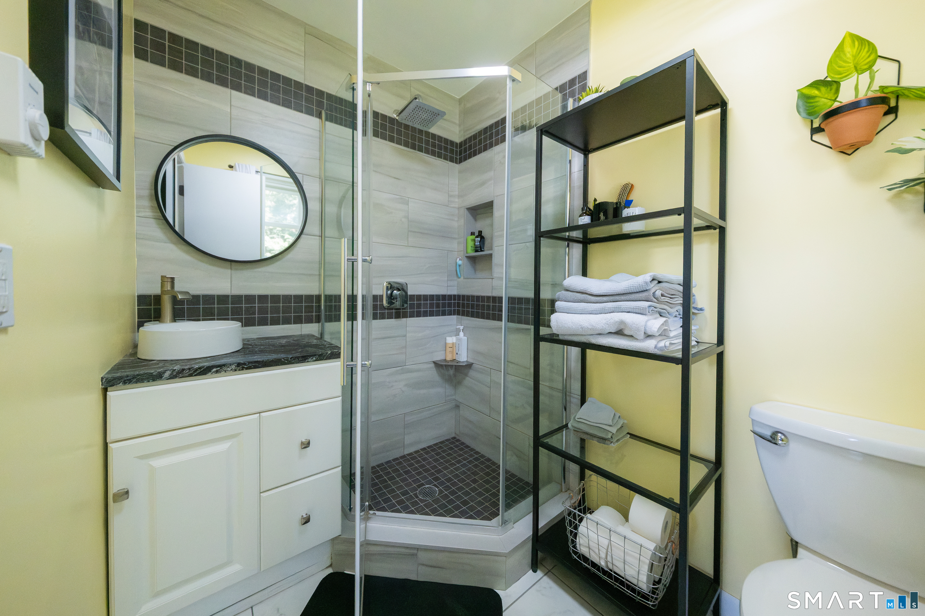 332 Williamson Circle Watertown CT 06779