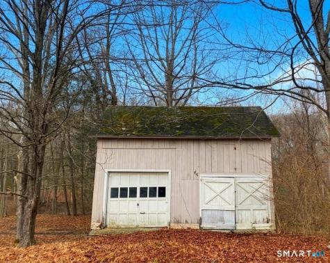 274 Lyons Plain Road Weston CT 06883
