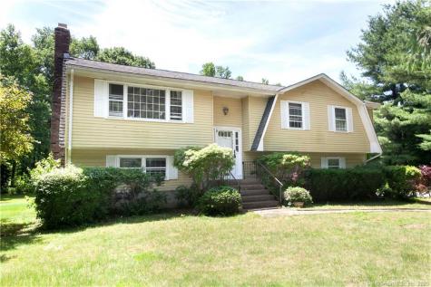 133 Hoskins Road Simsbury CT 06070
