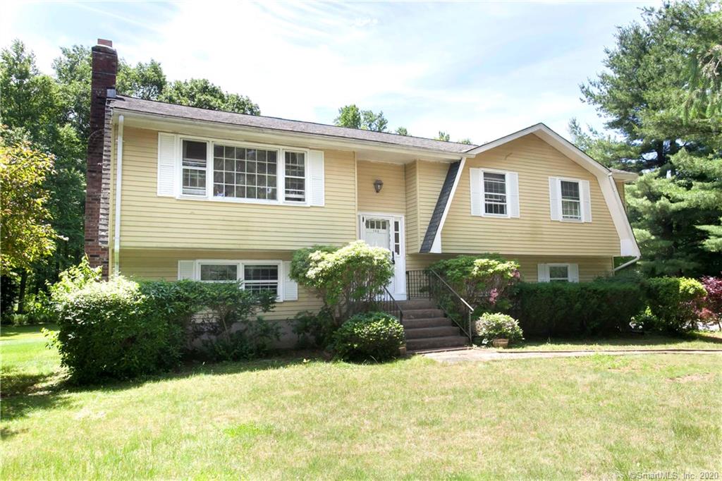 133 Hoskins Road Simsbury CT 06070