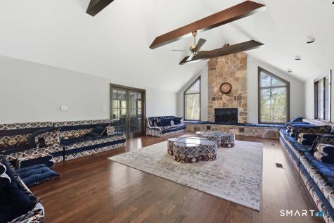 54 Kenmore Road Bloomfield CT 06002