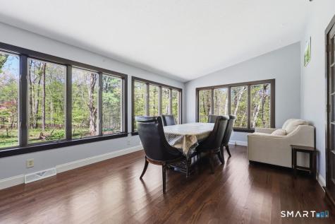 54 Kenmore Road Bloomfield CT 06002