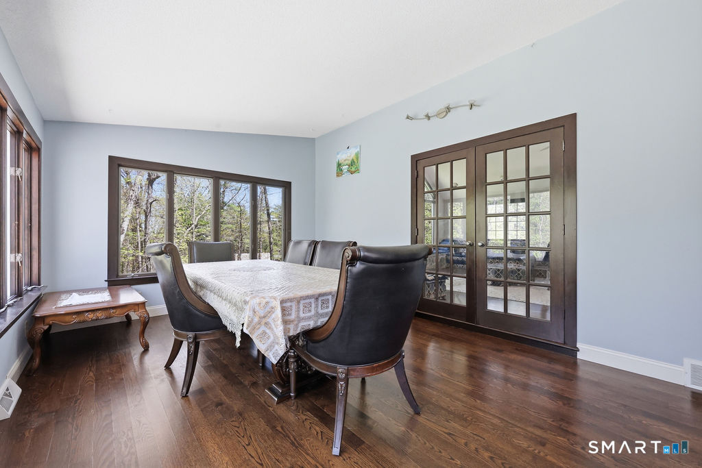 54 Kenmore Road Bloomfield CT 06002