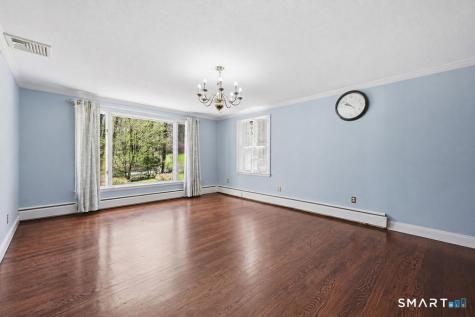 54 Kenmore Road Bloomfield CT 06002