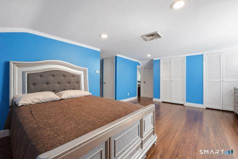 54 Kenmore Road Bloomfield CT 06002