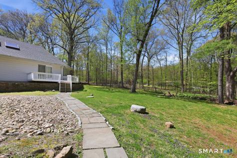 54 Kenmore Road Bloomfield CT 06002