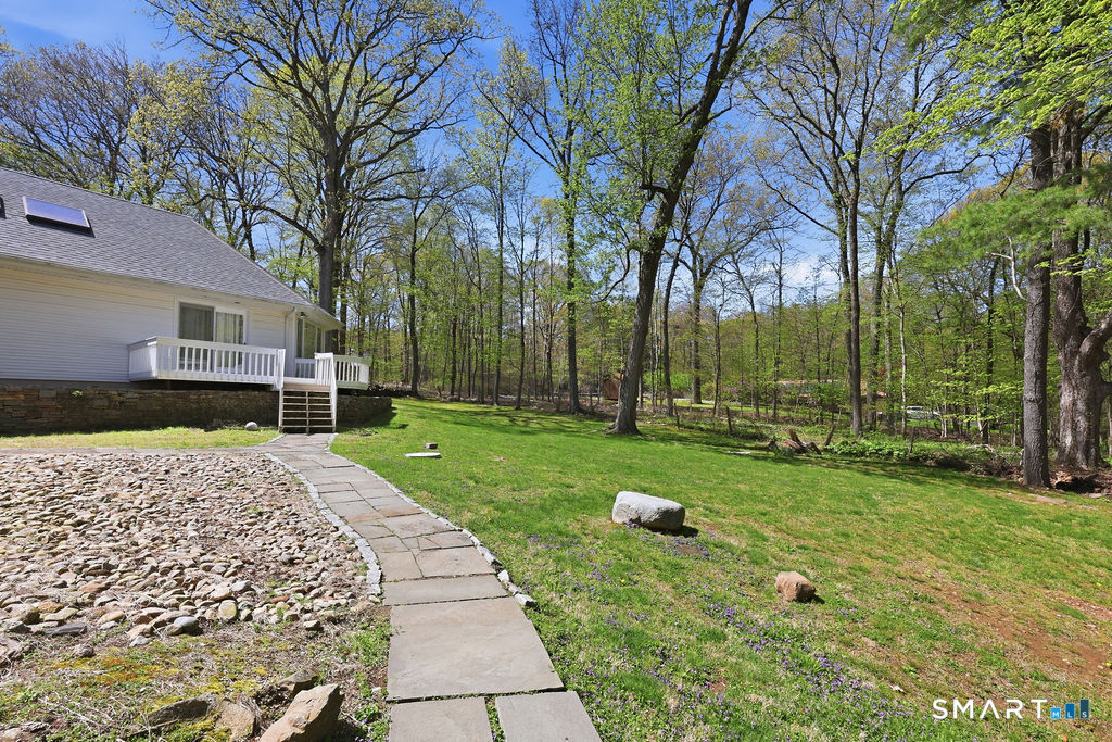 54 Kenmore Road Bloomfield CT 06002