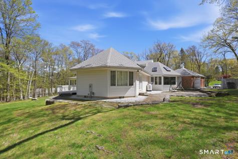 54 Kenmore Road Bloomfield CT 06002