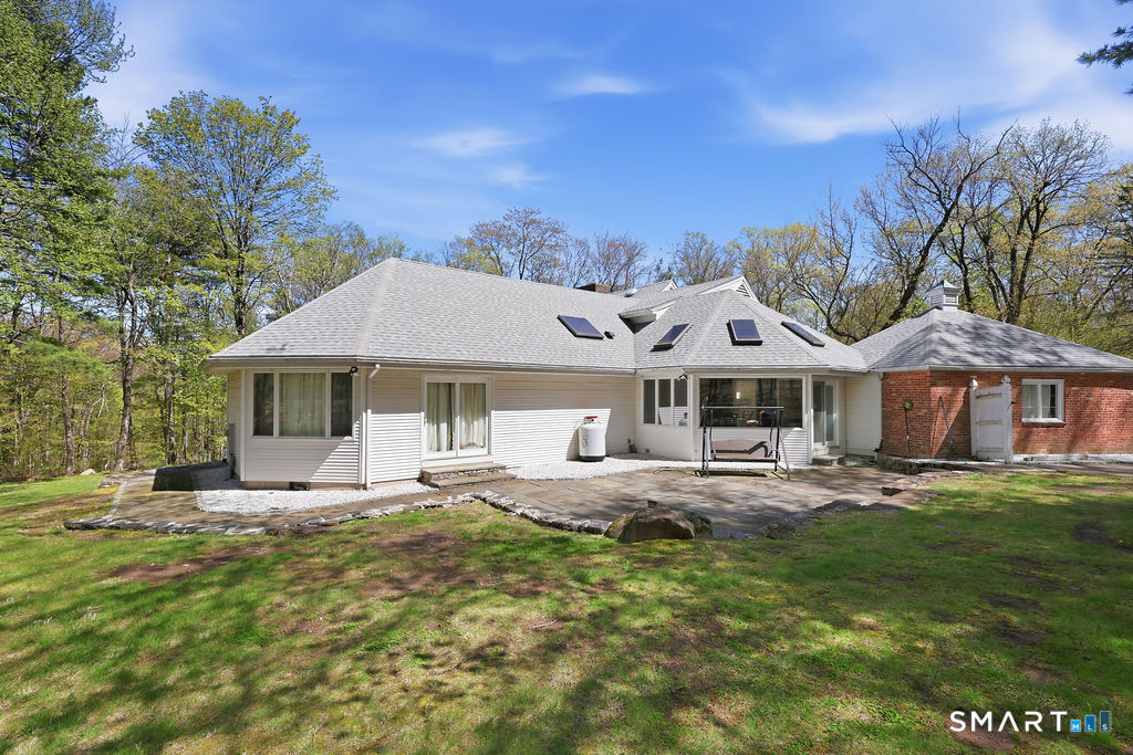 54 Kenmore Road Bloomfield CT 06002