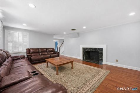 54 Kenmore Road Bloomfield CT 06002