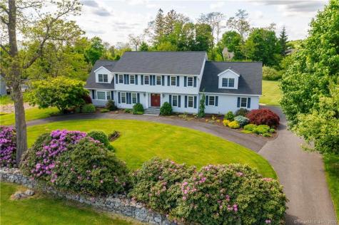 9 Sunswept Drive New Fairfield CT 06812