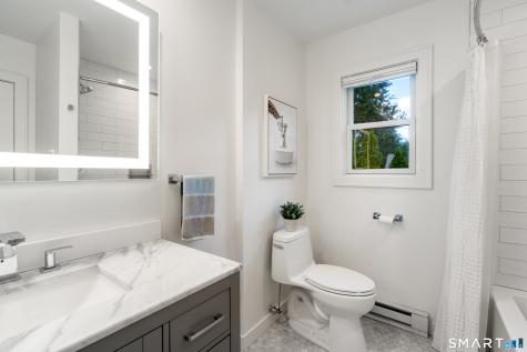 1106 Valley Road Fairfield CT 06825