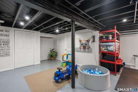 1106 Valley Road Fairfield CT 06825