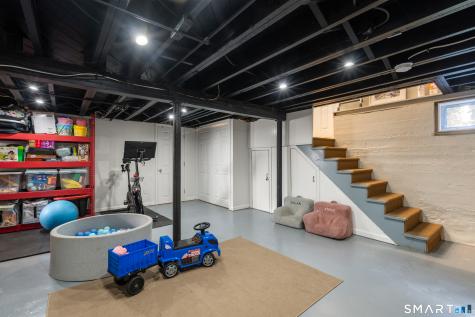 1106 Valley Road Fairfield CT 06825
