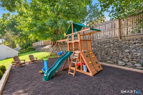 1106 Valley Road Fairfield CT 06825
