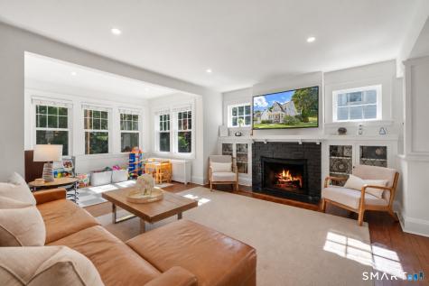 1106 Valley Road Fairfield CT 06825