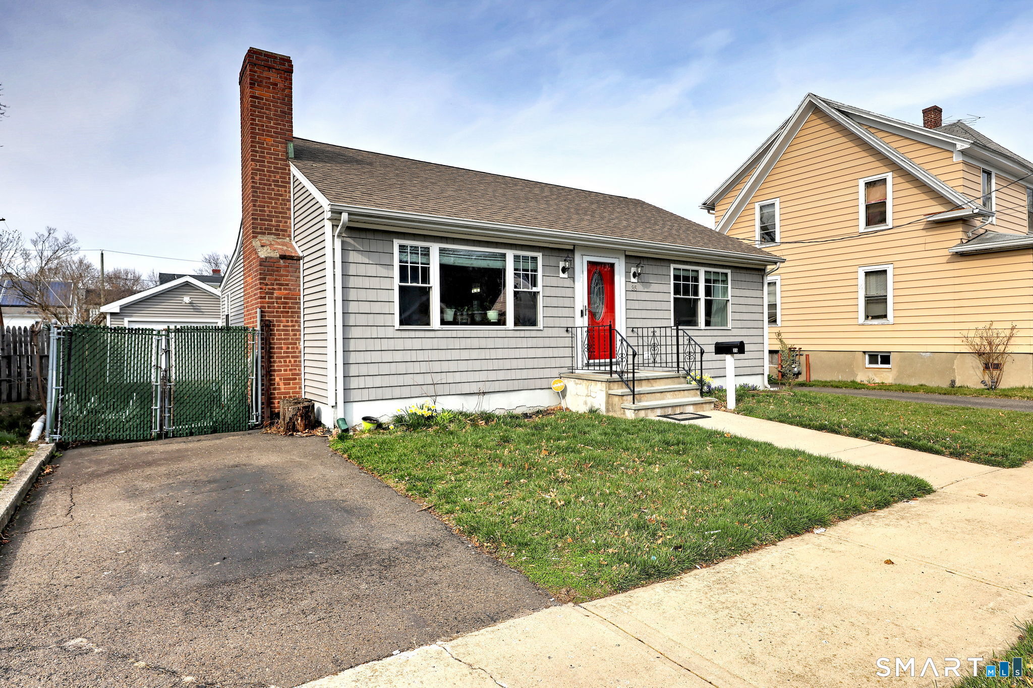 35 Nelson Terrace Bridgeport CT 06610