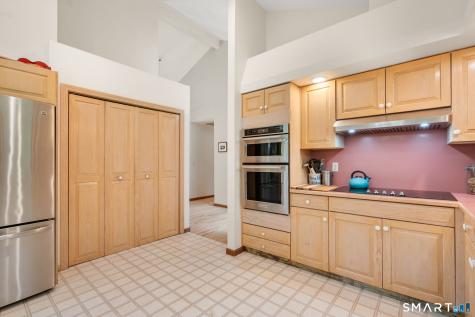 65 Cottage Street Monroe CT 06468