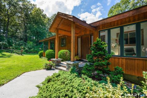 65 Cottage Street Monroe CT 06468