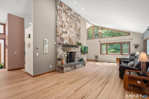 65 Cottage Street Monroe CT 06468