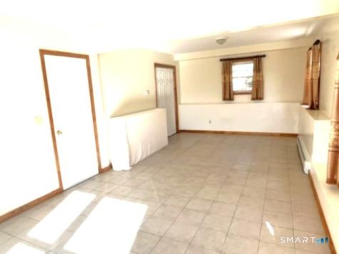 2 Coolidge Street Norwich CT 06360