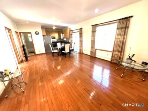 2 Coolidge Street Norwich CT 06360