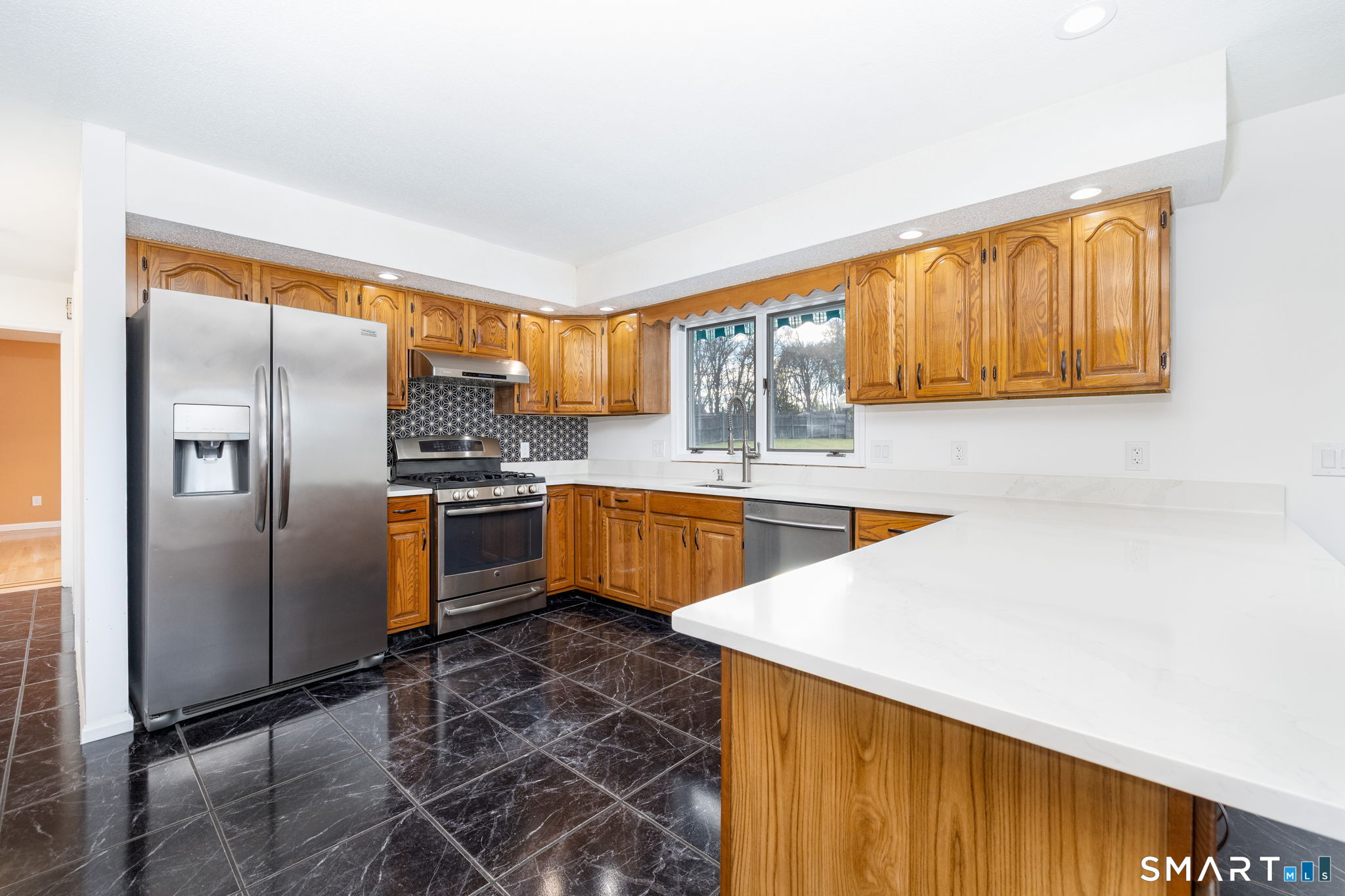 40 Country Side Drive Rocky Hill CT 06067