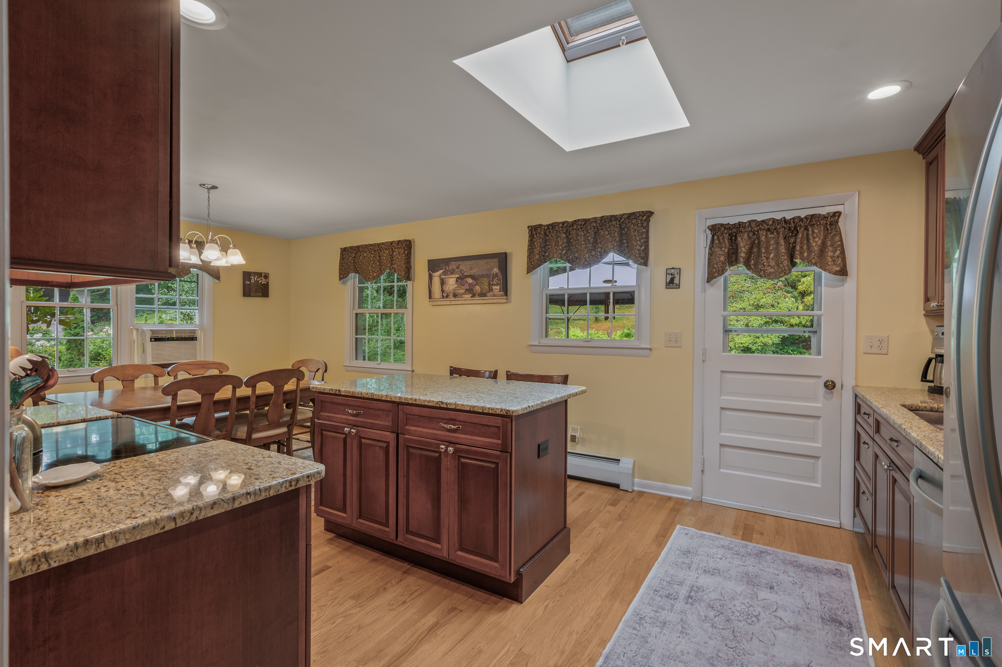 34 Imperial Drive South Windsor CT 06074