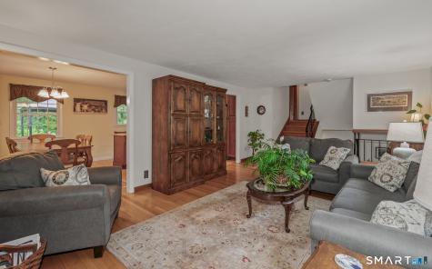34 Imperial Drive South Windsor CT 06074