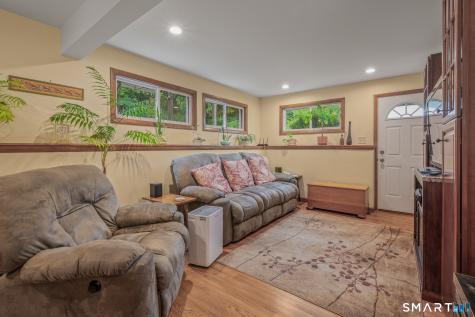 34 Imperial Drive South Windsor CT 06074