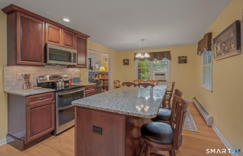 34 Imperial Drive South Windsor CT 06074