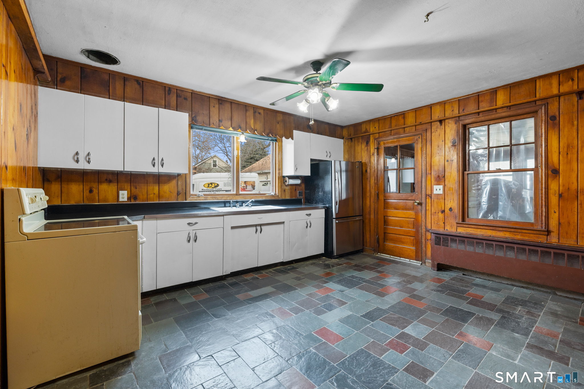 110 Wilkins Avenue Bridgeport CT 06606