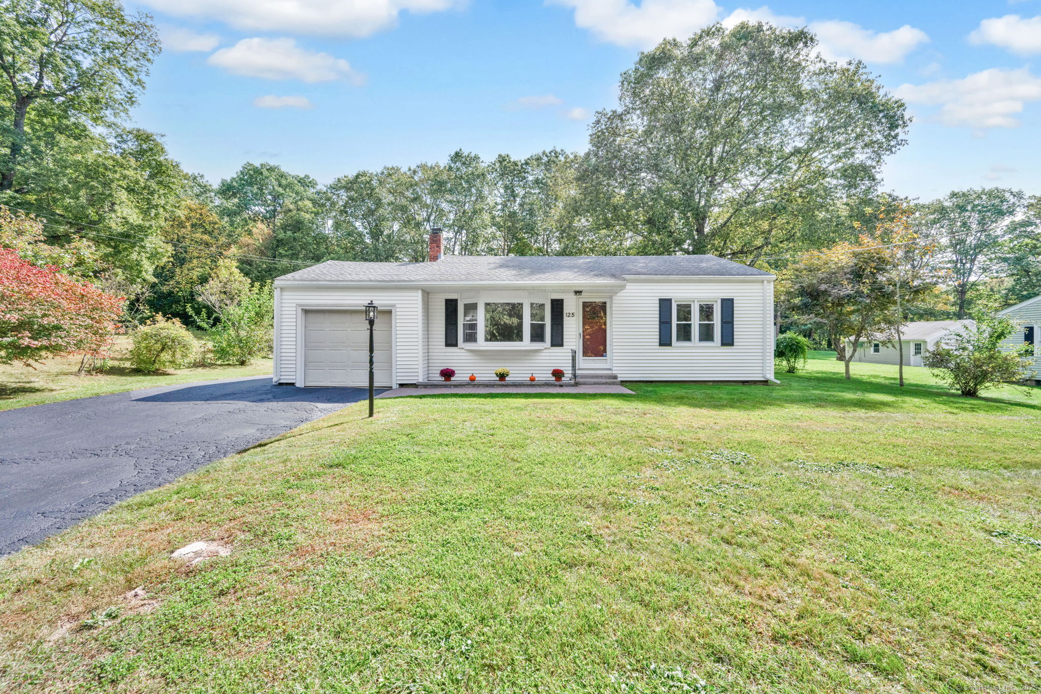 125 Pinnacle Road Ellington CT 06029